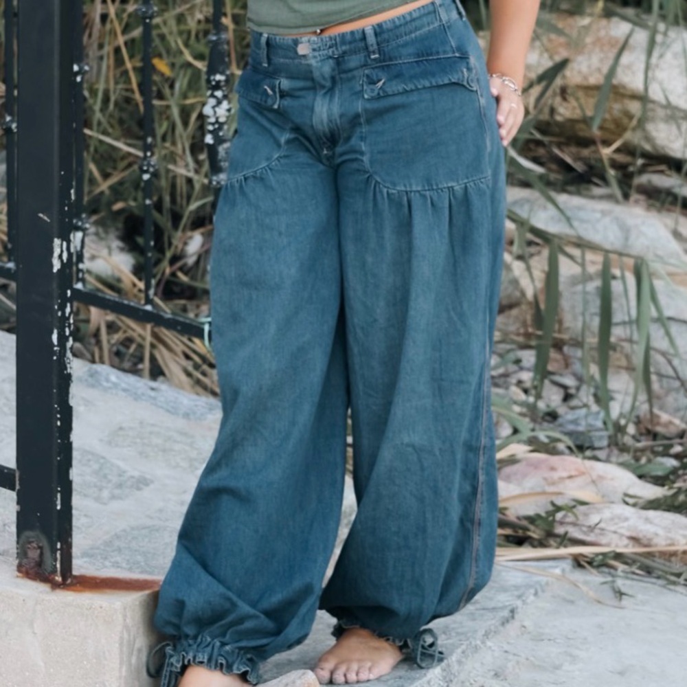 We The Free Lotus Balloon Jeans In the color Juno